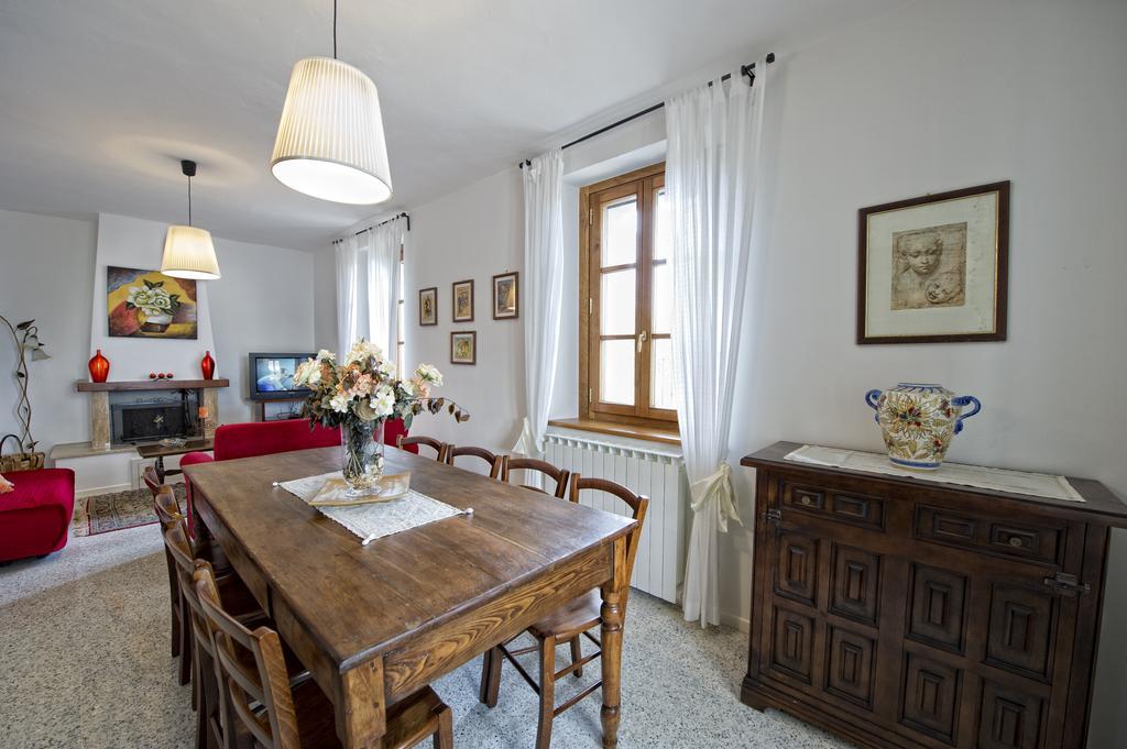 Villa Tancredi Foiano Della Chiana Chambre photo